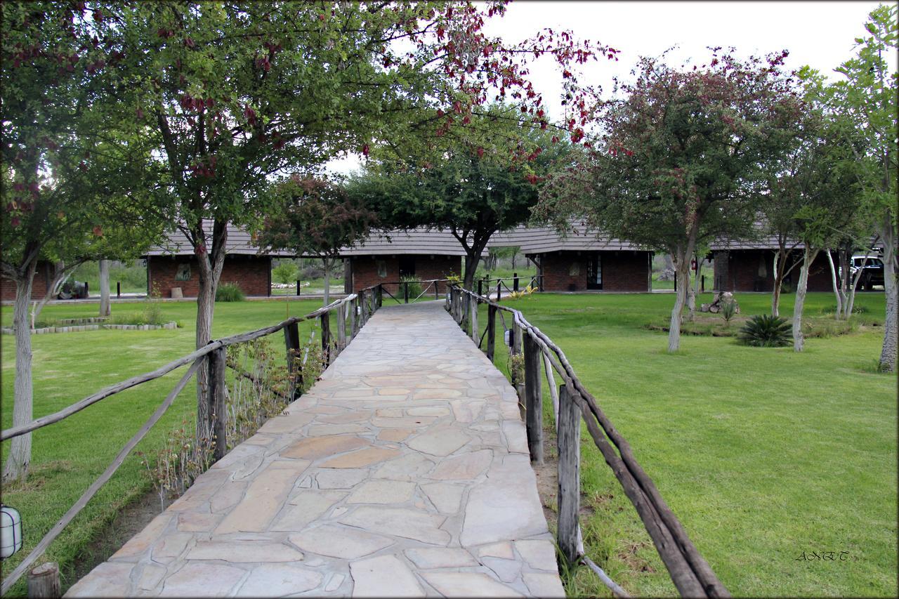 Fiume Lodge Grootfontein Zewnętrze zdjęcie